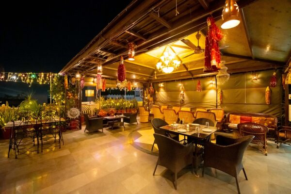 Rooftop Cafe for Sale-Rs.4,000,000