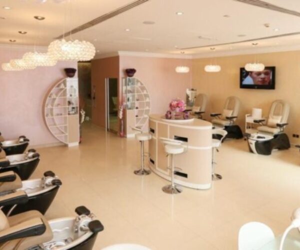 The State of the Beauty Care Business in the UAE: Trends and Opportunities